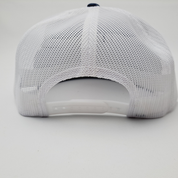 Peterbilt 379 Embroidered Patch Flat Bill Mesh Snapback Trucker Cap Hat - Picture 4 of 4